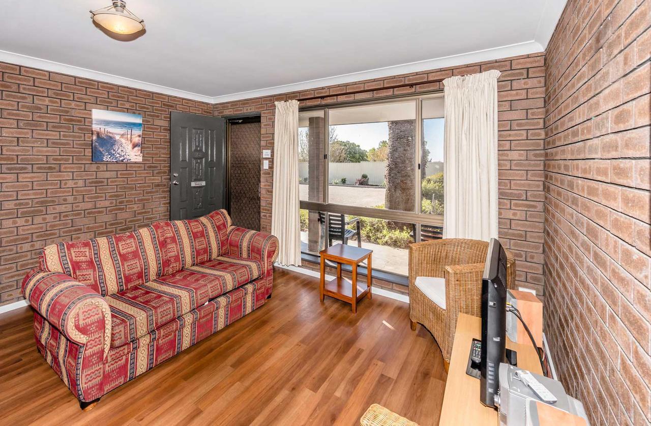 Intown Apartments Geraldton Exterior foto