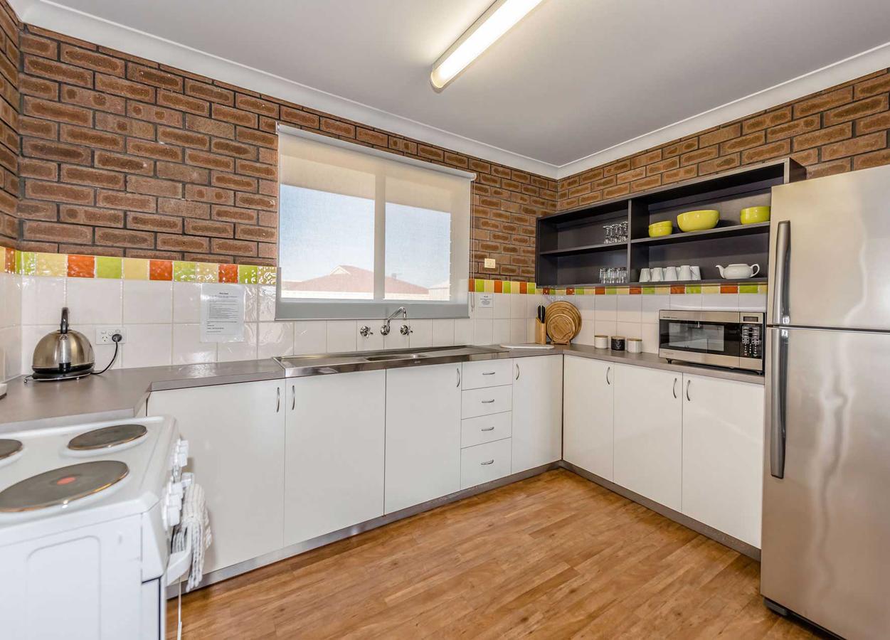 Intown Apartments Geraldton Exterior foto