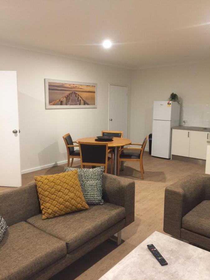 Intown Apartments Geraldton Exterior foto